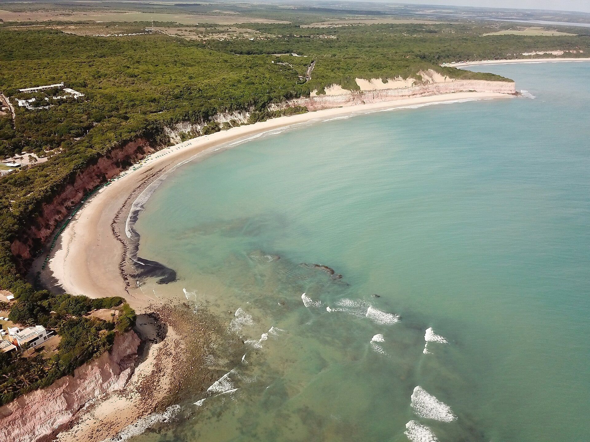 Vista aérea da Baía dos Golfinhos, em Pipa