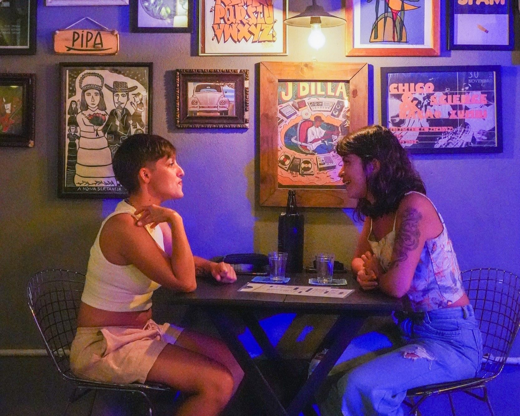 Mesas e arte nordestina na Fonte