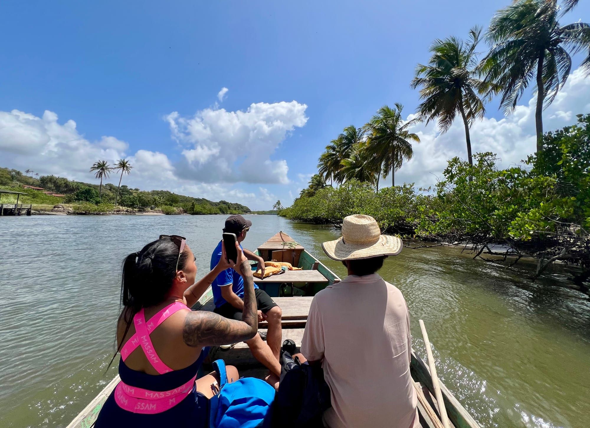 Travessia de canoa na Lagoa Guaraíras